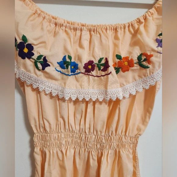Mexican Embroidered Off-Shoulder Dress - Picture 7 of 8